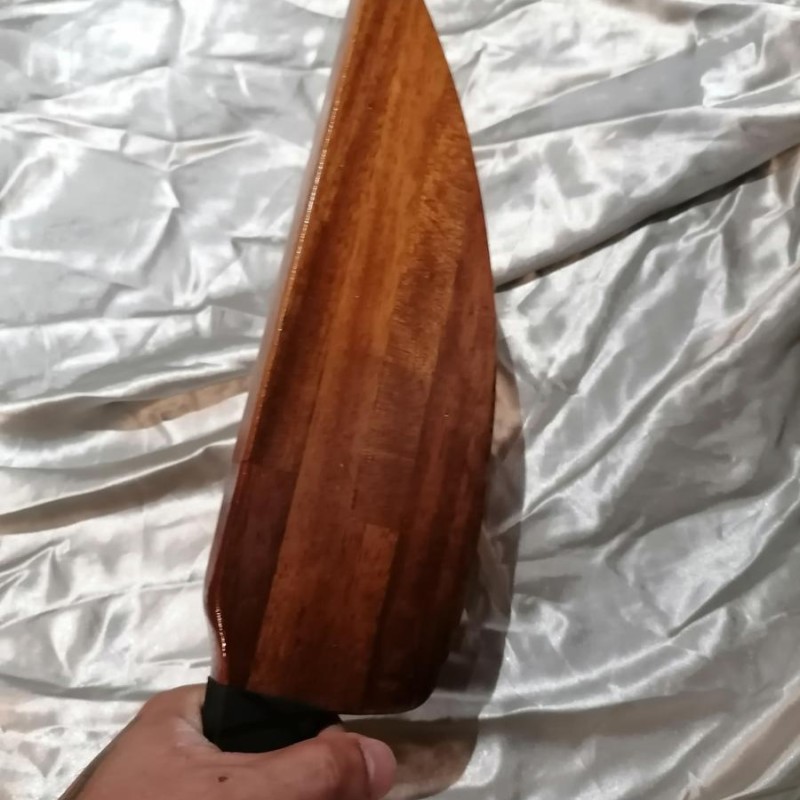 Paddle en Iroko "Le couteau" Paddle en Iroko "Le couteau"