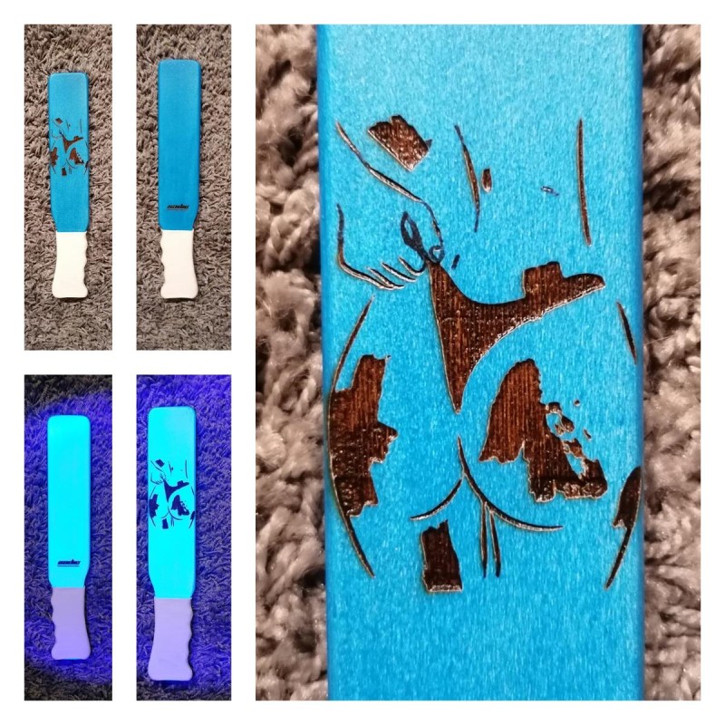 Paddle Mini 1, bleu fluo, modèle "Marked ass" Paddle Mini 1, bleu fluo, modèle "Marked ass"