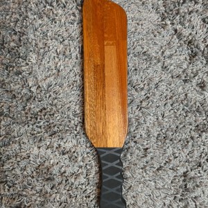 Paddle en Sapelli "Le biseau" Paddle en Sapelli "Le biseau"
