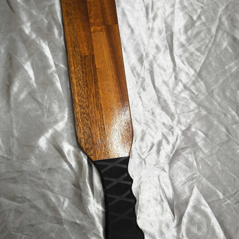 Paddle en Sapelli "Le biseau" Paddle en Sapelli "Le biseau"