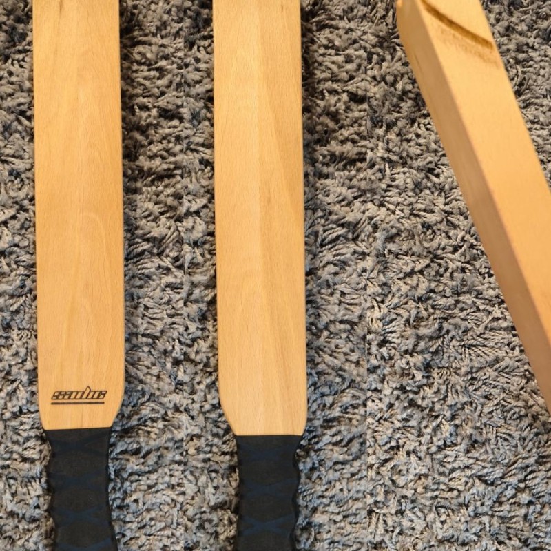 Paddle en Frêne "La matraque 2" lourd Paddle en Frêne "La matraque 2" lourd
