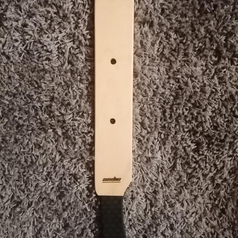 Paddle standard modèle "Half Carbon" Paddle standard modèle "Half Carbon"