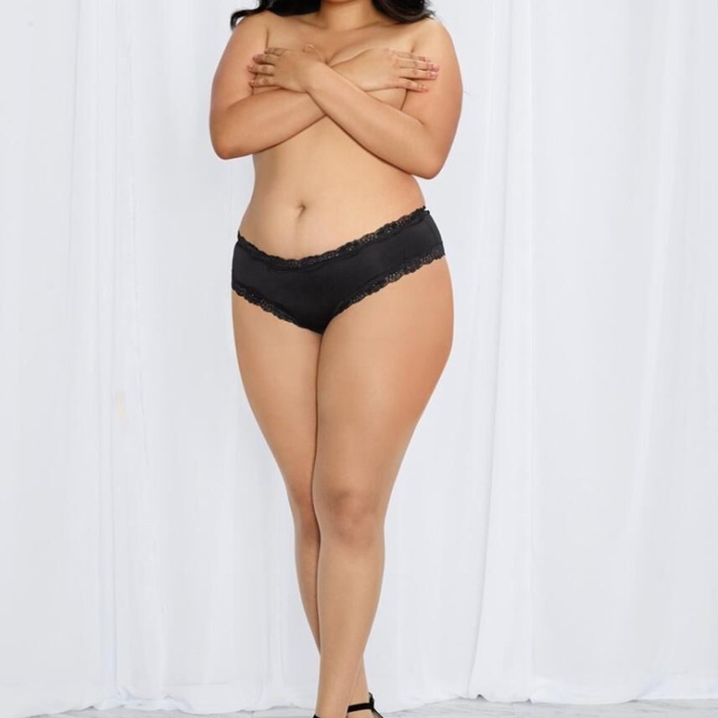 dreamgirl : tanga grande taille noir ajouré dreamgirl : tanga grande taille noir ajouré