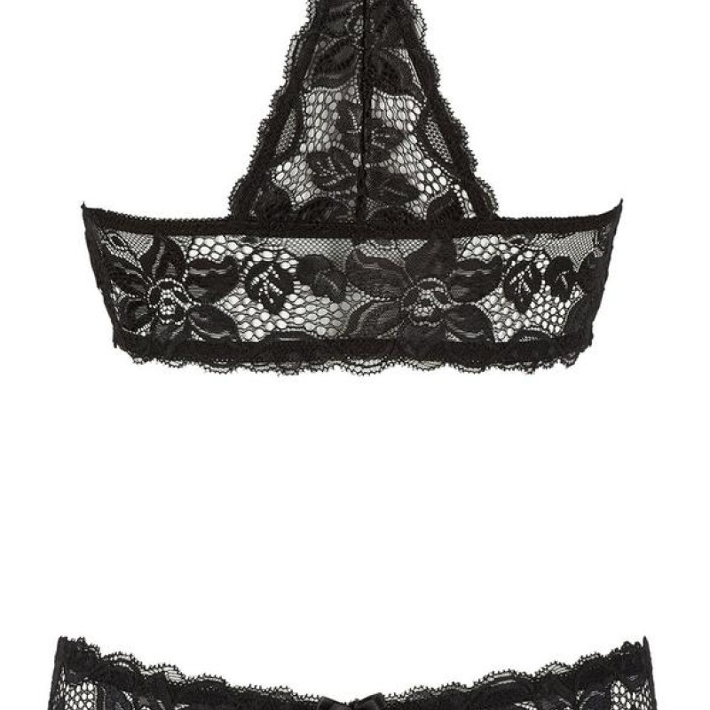soutiengorge en dentelle noire et string ouvert de la cottelli, vente en . soutiengorge en dentelle noire et string ouvert de la cottelli, vente en .