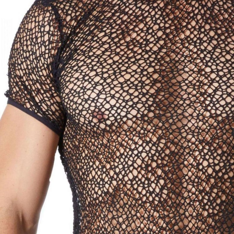 sous vêtement homme : tshirt noir filet irrégulier sous vêtement homme : tshirt noir filet irrégulier