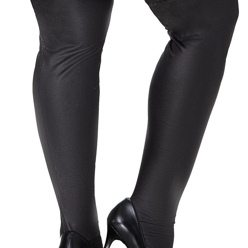 bas noir en vinyl, aspect metallisé, grande taille, de chez mapalé. bas noir en vinyl, aspect metallisé, grande taille, de chez mapalé.
